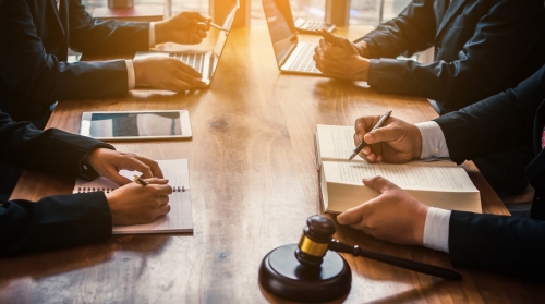 CÔNG TY QUỐC LUẬT